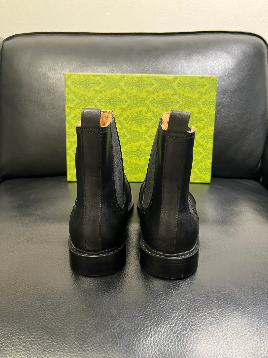 Men's shoes 💰900 Gucci High-quality top crafts Gucci Leather shoes and boots high-top series counter synchronization Original factory configuration, original cowhide imported from Italy, imported water-dyed cow lining, soles: original factory special supply original sole super comfortable, original factory and single goods High quality, welcome to compare and synchronization at the counter, code number 39-44 (customized 45)